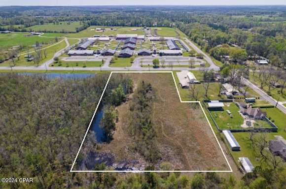 6 Acres of Mixed-Use Land for Sale in Chipley, Florida