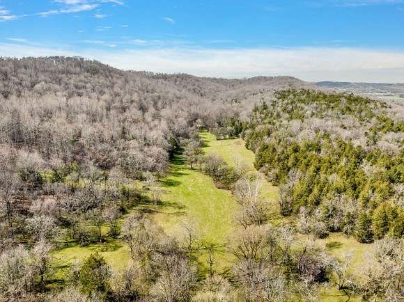 276 Acres of Recreational Land & Farm for Sale in Frankewing, Tennessee