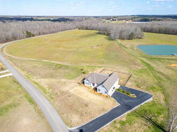 26.9 Acres of Land with Home for Sale in Huron, Tennessee