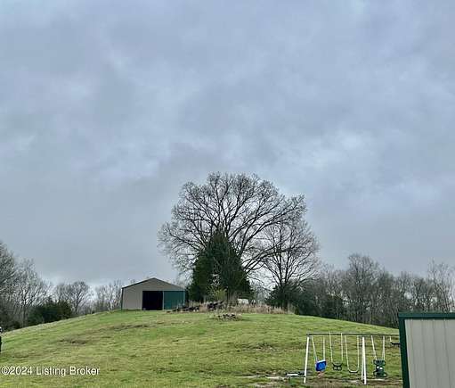 13.7 Acres of Land with Home for Sale in Bloomfield, Kentucky