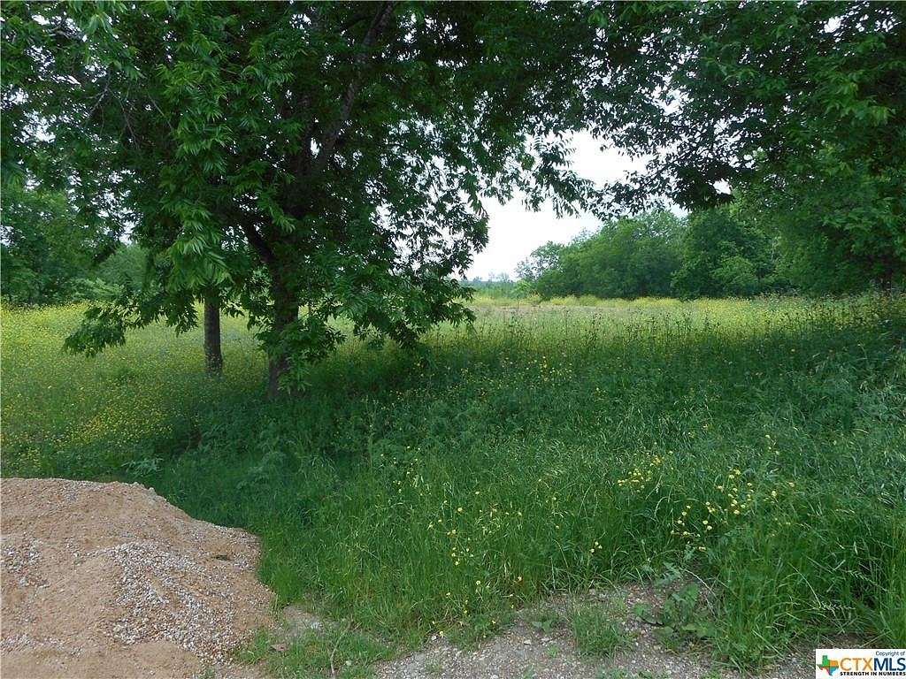 0.25 Acres of Residential Land for Sale in Taylor, Texas