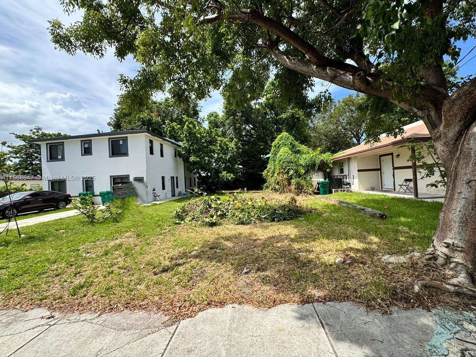 0.1 Acres of Residential Land for Sale in Miami, Florida