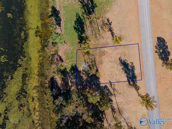 0.42 Acres of Land for Sale in Guntersville, Alabama