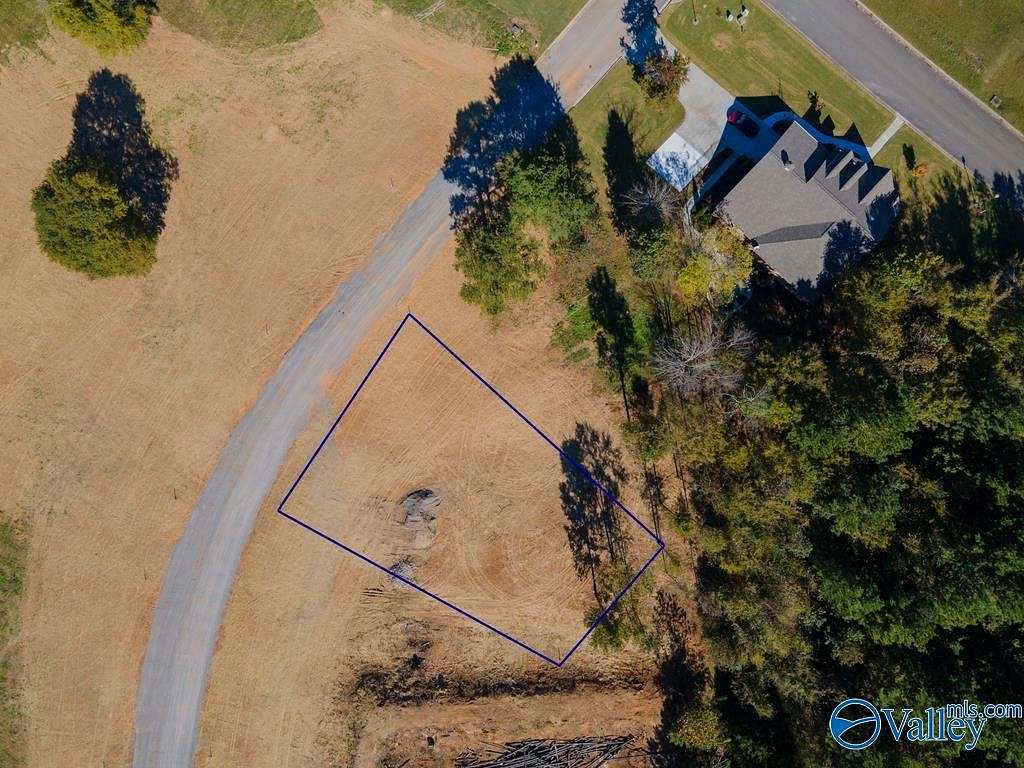 0.44 Acres of Land for Sale in Guntersville, Alabama