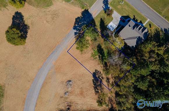 0.27 Acres of Land for Sale in Guntersville, Alabama