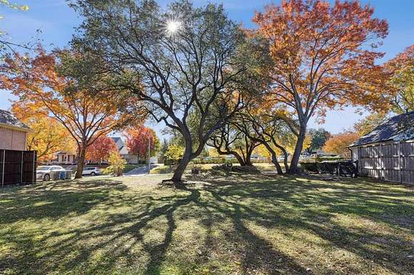 0.37 Acres of Residential Land for Sale in Dallas, Texas