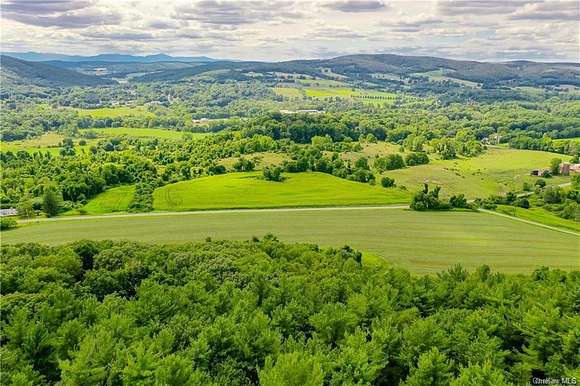72 Acres of Agricultural Land for Sale in Hillsdale, New York