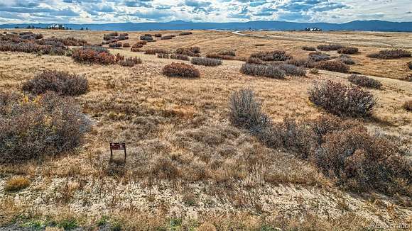 5 Acres of Land for Sale in Sedalia, Colorado