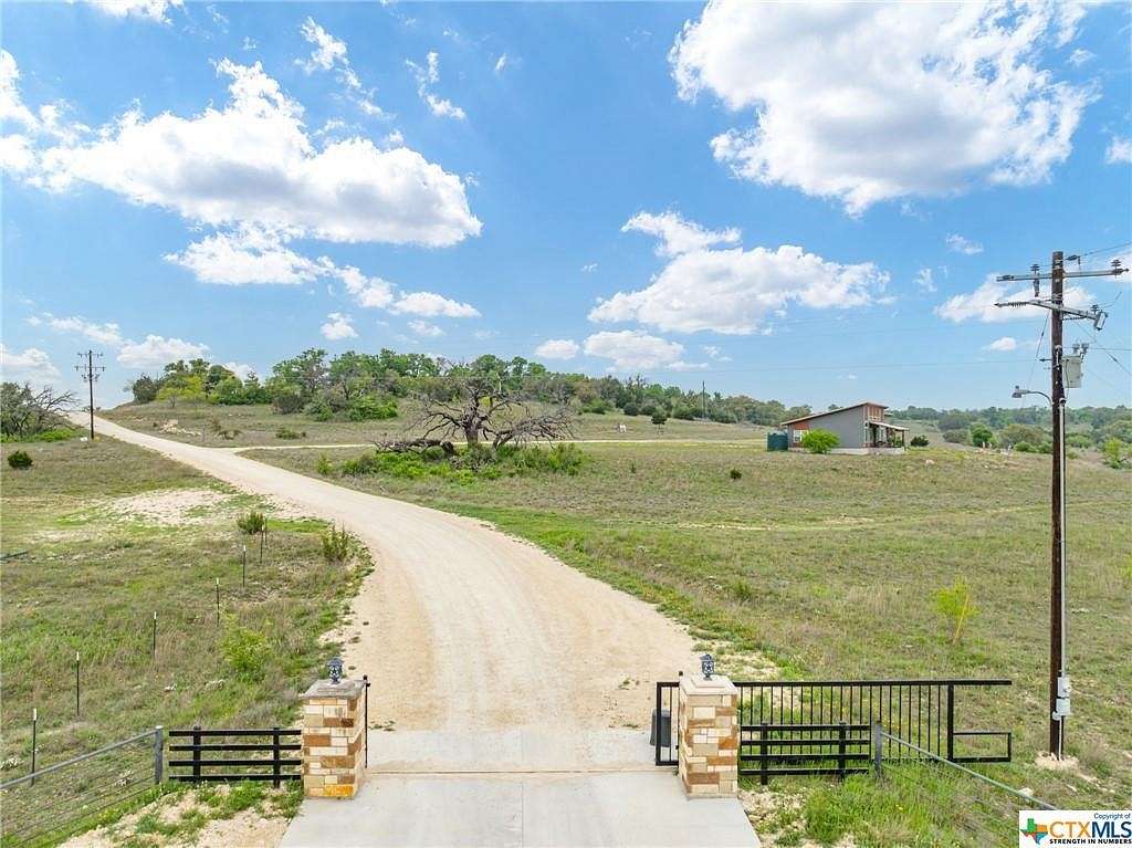 10.3 Acres of Land for Sale in Kempner, Texas