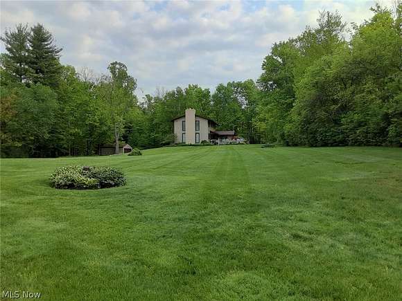 4.8 Acres of Residential Land with Home for Sale in Bath, Ohio