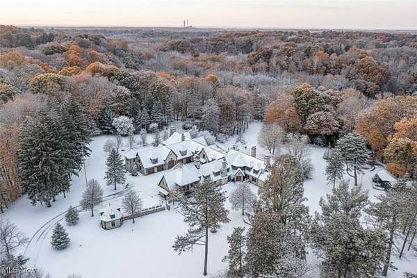 14.2 Acres of Land with Home for Sale in Waite Hill, Ohio