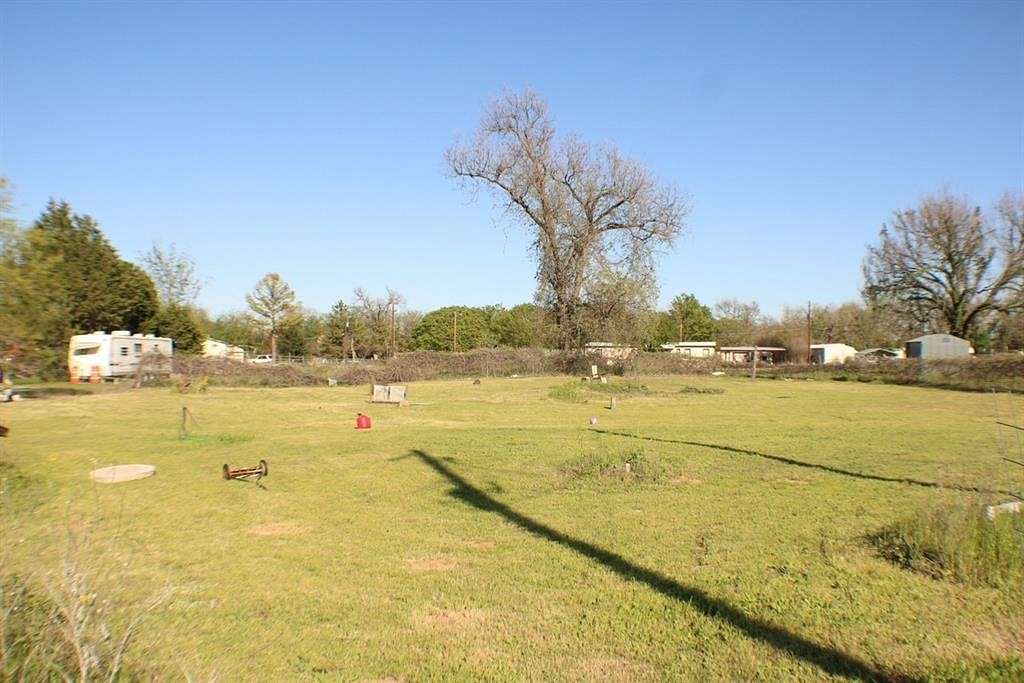 0.5 Acres of Residential Land for Sale in Weatherford, Texas