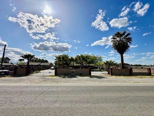 5.6 Acres of Residential Land with Home for Sale in Lemoore, California