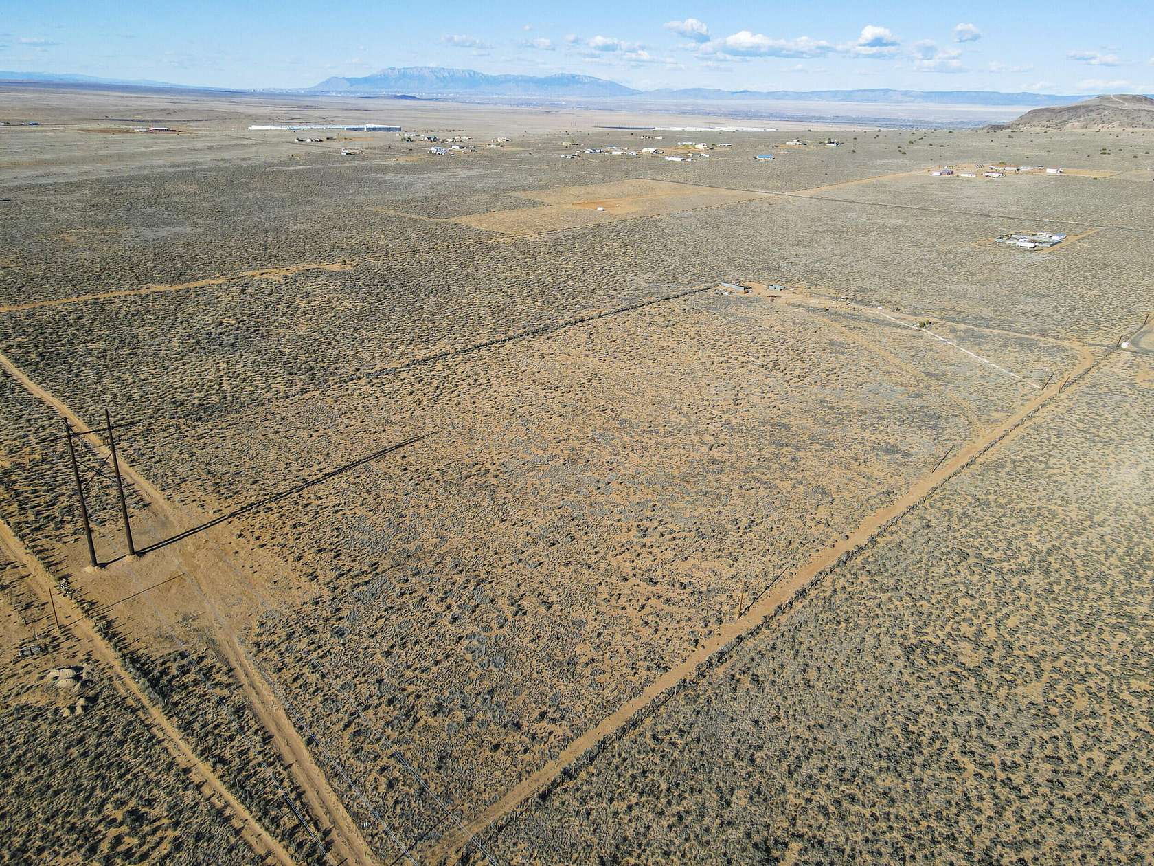 20 Acres of Land for Sale in Los Lunas, New Mexico
