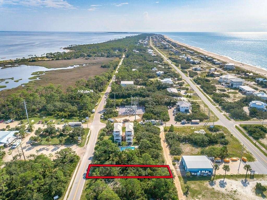 0.08 Acres of Mixed-Use Land for Sale in St. George Island, Florida