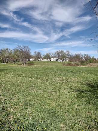 2 Acres of Mixed-Use Land for Sale in Conway, Missouri
