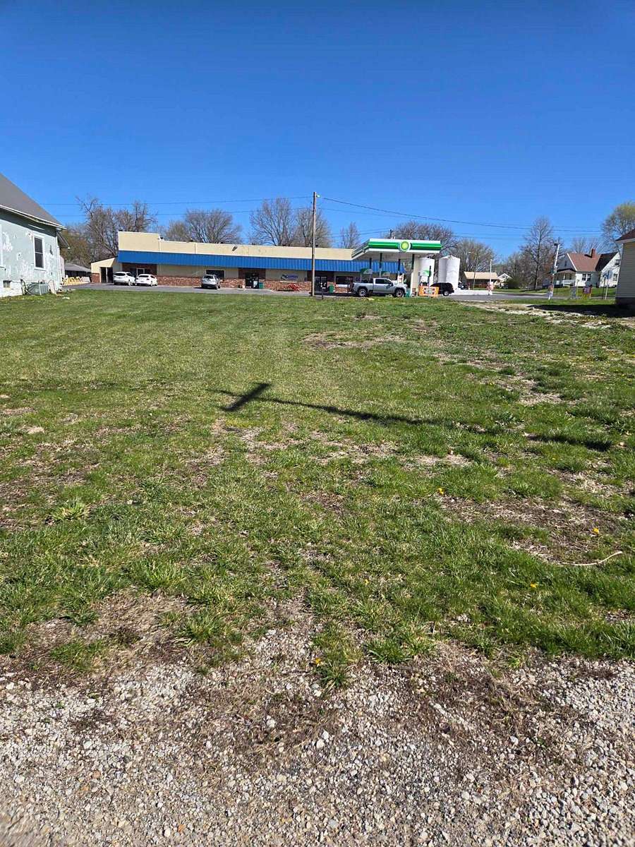 0.23 Acres of Land for Sale in Unionville, Missouri