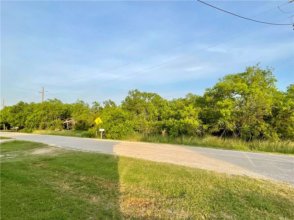0.48 Acres of Commercial Land for Sale in Robstown, Texas