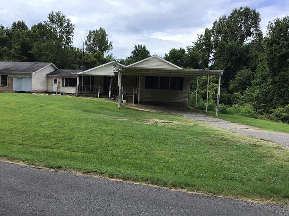 3.2 Acres of Residential Land with Home for Sale in Troy, Tennessee