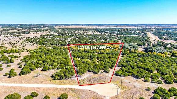 10.01 Acres of Agricultural Land for Sale in Hamilton, Texas