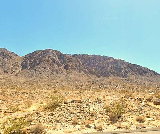 5 Acres of Residential Land for Sale in Hinkley, California