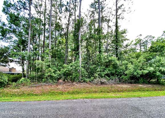 0.21 Acres of Residential Land for Sale in Diamondhead, Mississippi