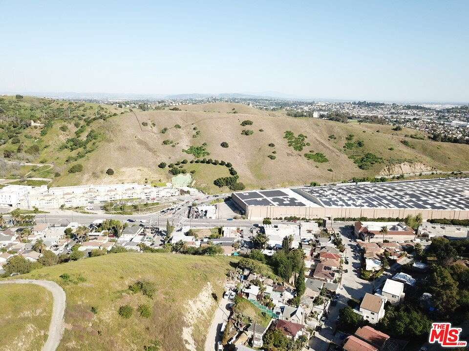 0.14 Acres of Land for Sale in Los Angeles, California