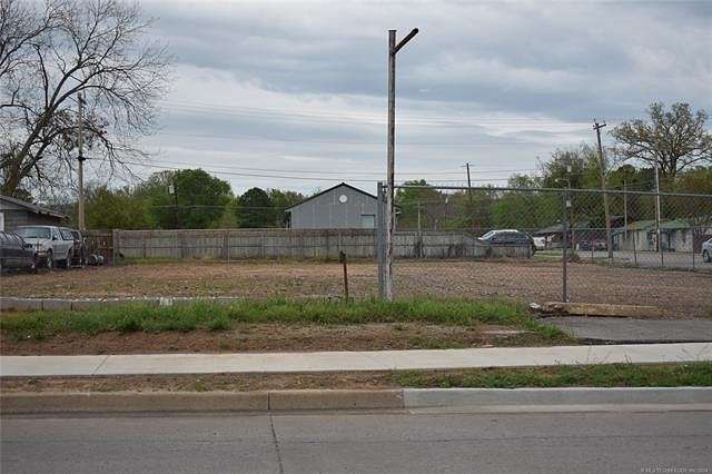 0.3 Acres of Commercial Land for Sale in Tahlequah, Oklahoma