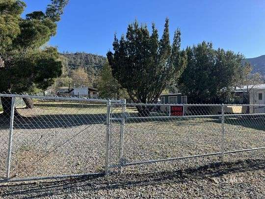 0.17 Acres of Residential Land for Sale in Bodfish, California