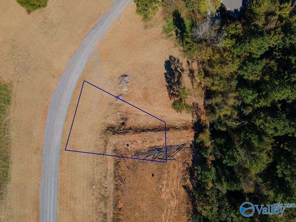0.47 Acres of Land for Sale in Guntersville, Alabama