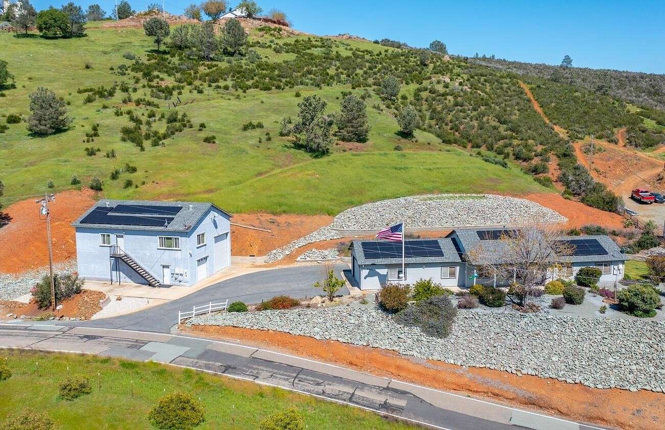 5 Acres of Residential Land with Home for Sale in Valley Springs, California
