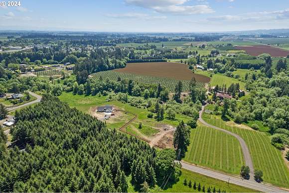 2 Acres of Residential Land for Sale in Dayton, Oregon