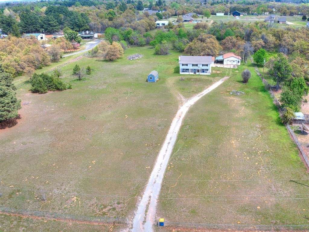 4.8 Acres of Residential Land with Home for Sale in Choctaw, Oklahoma