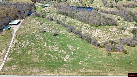 130 Acres of Land with Home for Sale in Mountain Home, Arkansas