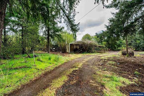1 Acre of Land for Sale in Stayton, Oregon