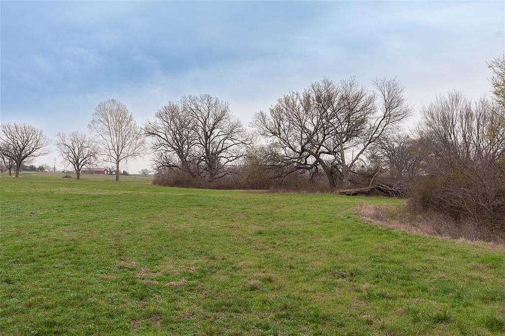 2.3 Acres of Residential Land for Sale in Waxahachie, Texas