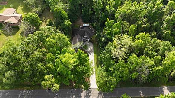 2.2 Acres of Residential Land with Home for Sale in Tallahassee, Florida