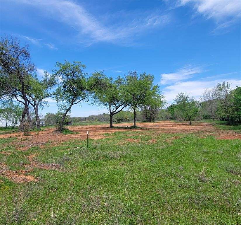3 Acres of Residential Land for Sale in Cleburne, Texas