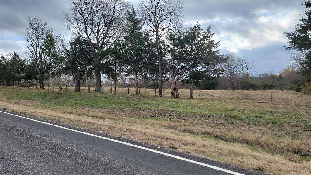 7.5 Acres of Residential Land for Sale in Sulphur Springs, Texas