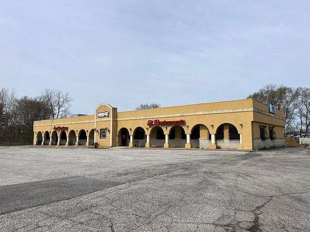 3 Acres of Improved Commercial Land for Sale in Valparaiso, Indiana