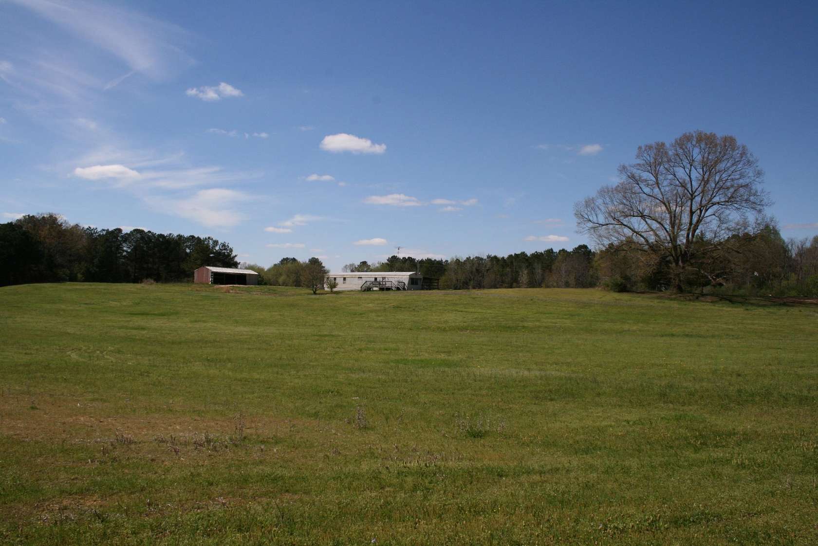 32 Acres of Recreational Land with Home for Sale in Lexington, Tennessee