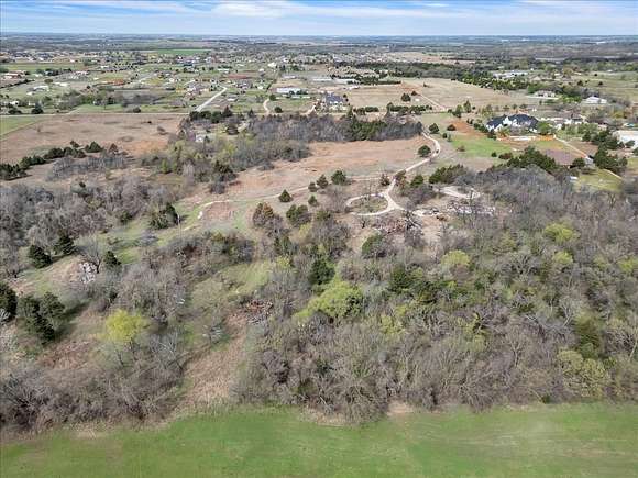 13.3 Acres of Recreational Land for Sale in Edmond, Oklahoma