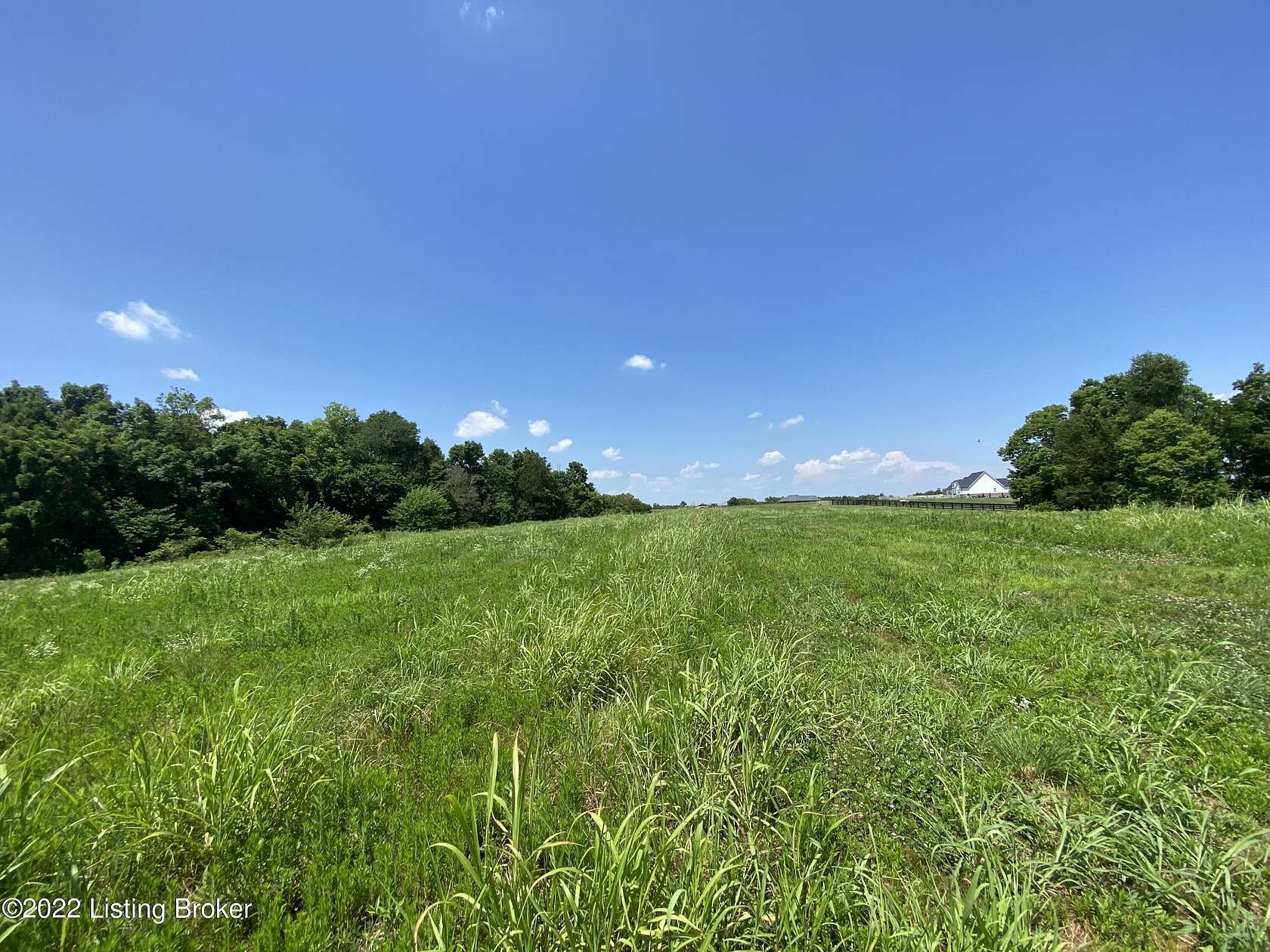 8 Acres of Land for Sale in Finchville, Kentucky