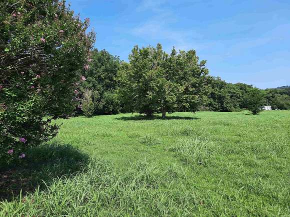 7.6 Acres of Residential Land for Sale in Mountain View, Arkansas