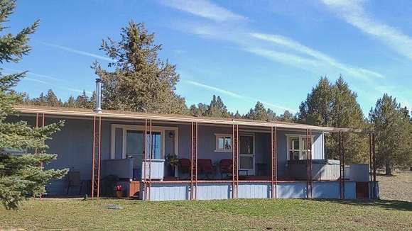 40 Acres of Land with Home for Sale in Merrill, Oregon