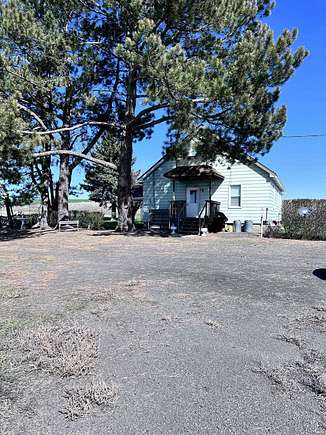 20 Acres of Land with Home for Sale in Harrington, Washington
