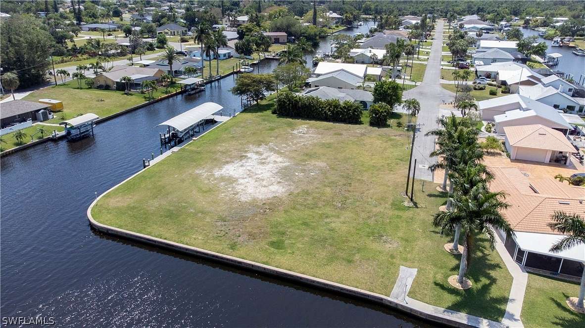 0.725 Acres of Residential Land for Sale in Fort Myers, Florida