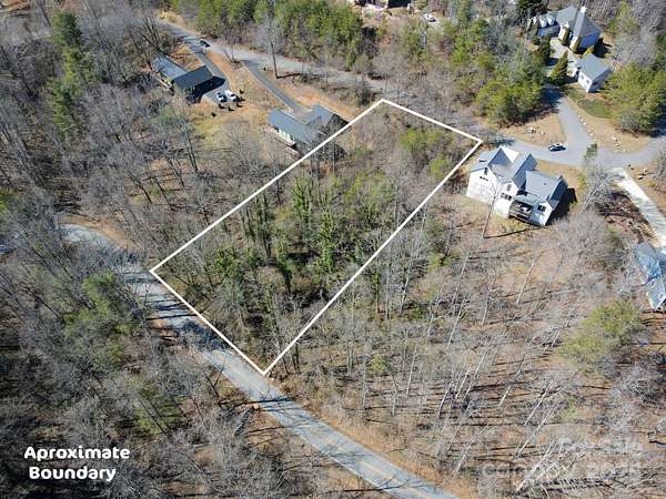 0.91 Acres of Residential Land for Sale in Asheville, North Carolina