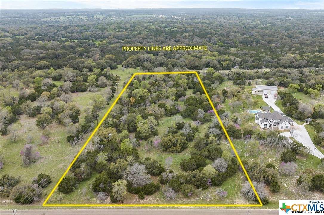 5 Acres of Improved Residential Land for Sale in Salado, Texas