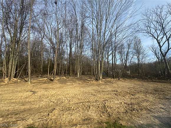 0.98 Acres of Commercial Land for Sale in Tallmadge, Ohio